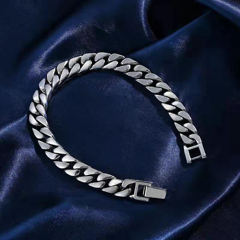 https://shineoss.oss-cn-hongkong.aliyuncs.com/wang/2026/08/05/782a80b7-c417-423c-8466-59903809f280.jpg